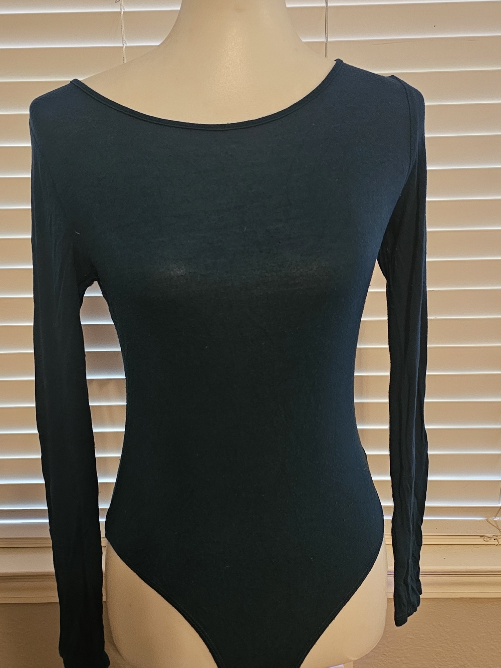 Forever 21 Black Long-Sleeve Scoop Neck Bodysuit